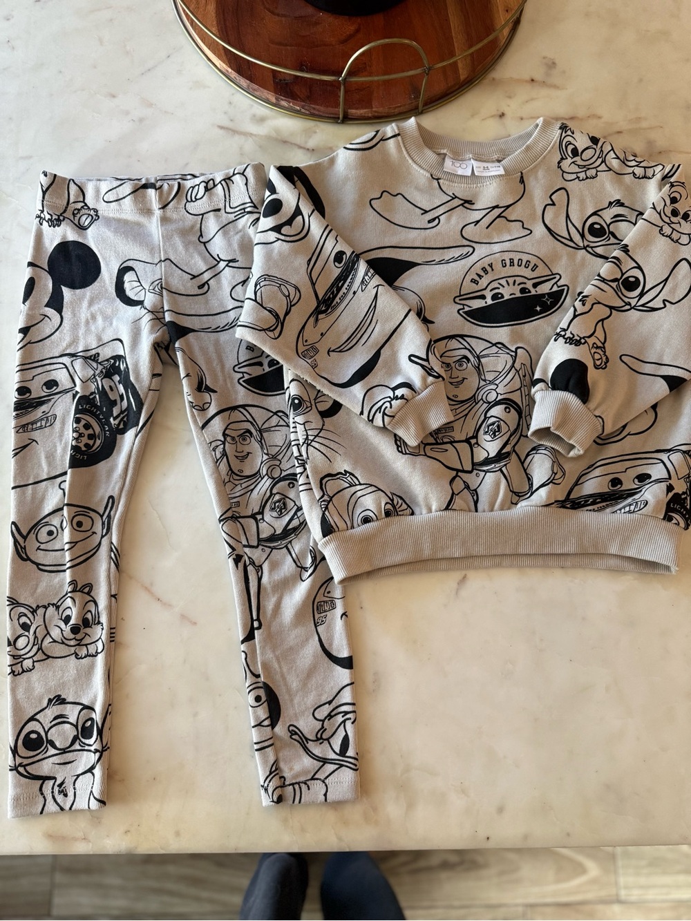 ZARA Disney 100 Matching Set 5-6Y / 116 – Like New